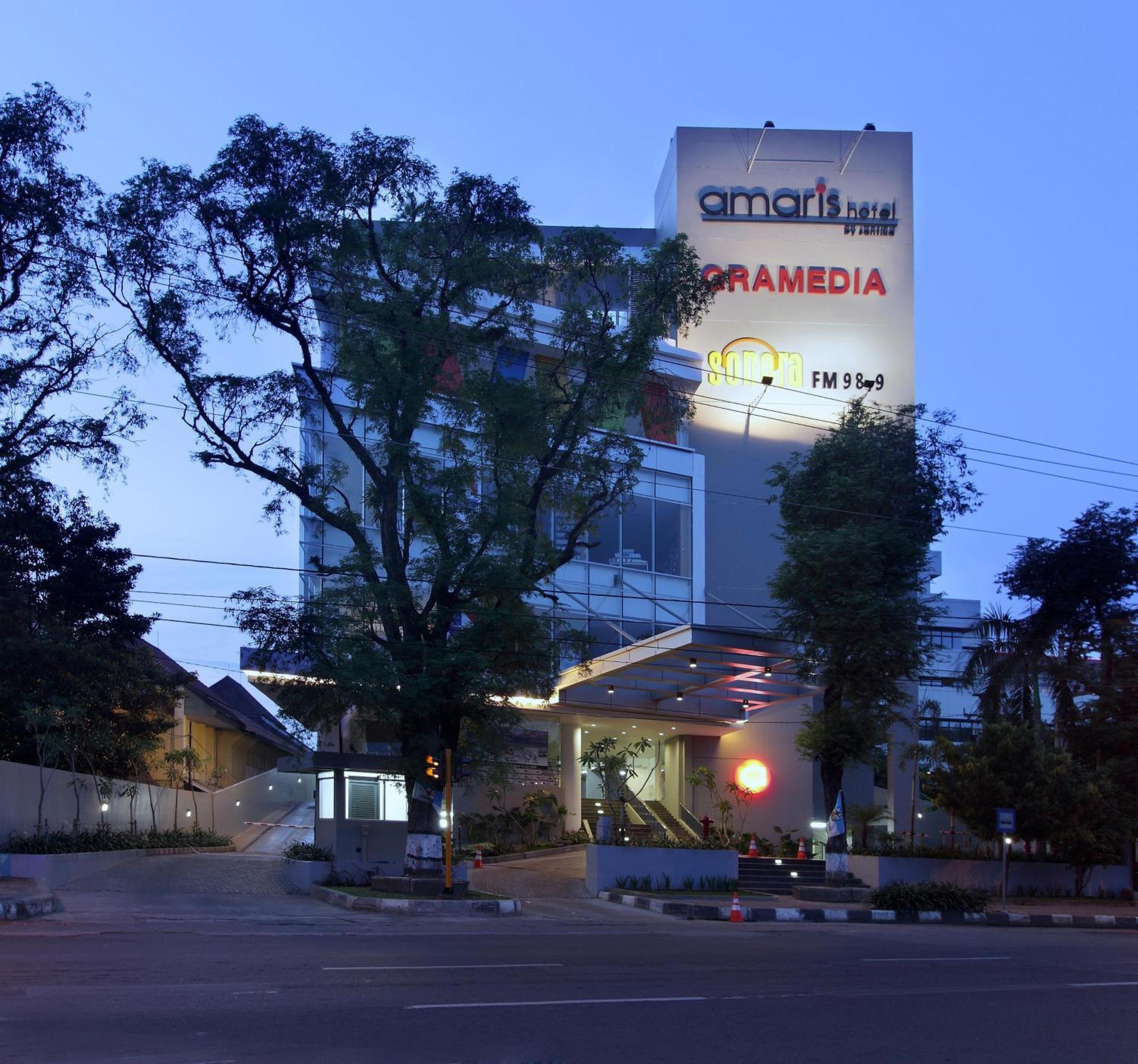 Amaris Hotel Pemuda Semarang Ngoại thất bức ảnh